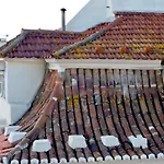 Baixa Heritage Apartments By Cathedral & Tram 28 By Nestatlisbon