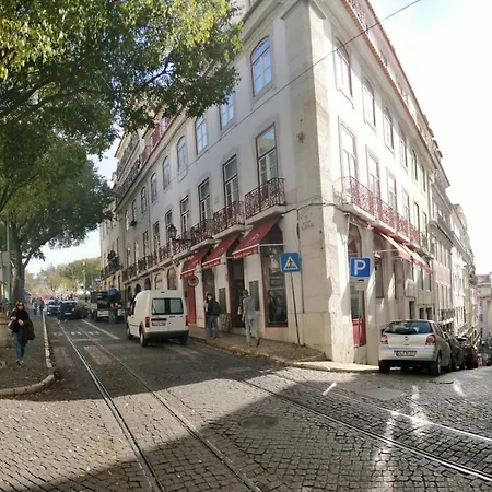 Apartman Baixa Heritage Apartments By Cathedral & Tram 28 By Nestatlisbon *