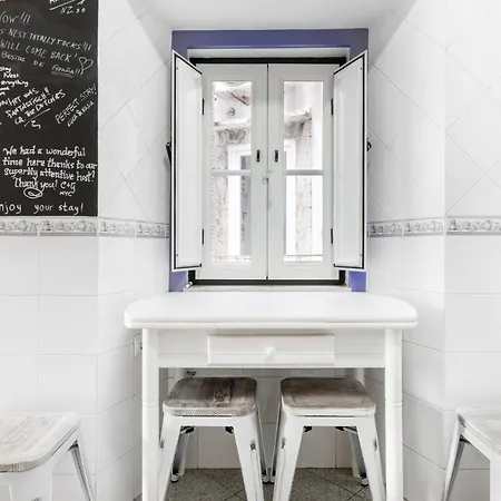 Rustic View In Baixa By River Tagus