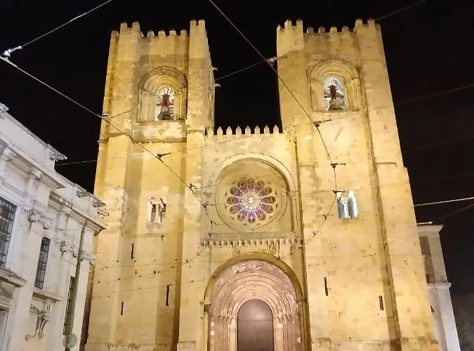 Rustic View In Baixa By River Tagus Lisboa