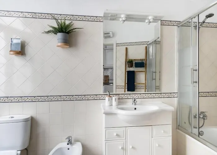 Rustic View In Baixa By River Tagus * Lisboa