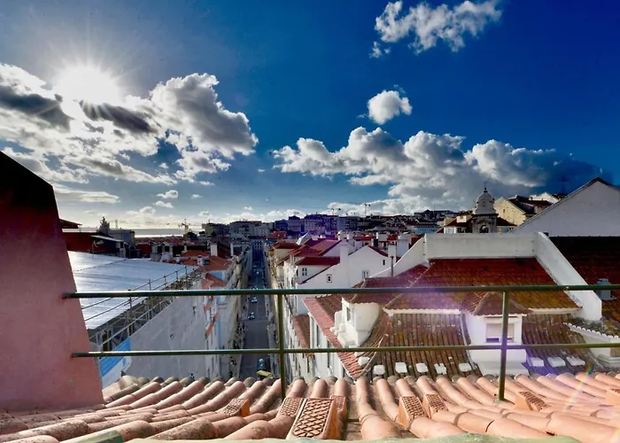 Rustic View In Baixa By River Tagus * Lisboa